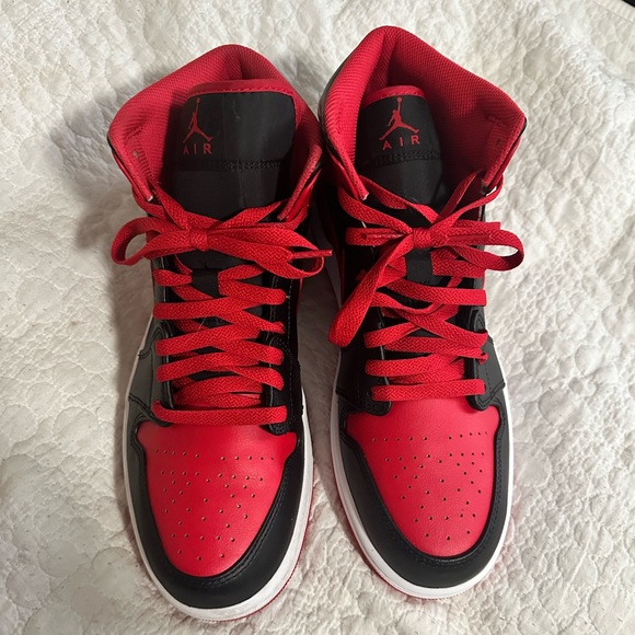 Nike Air Jordan 1 Mid Men’s 11 - Picture 4 of 4